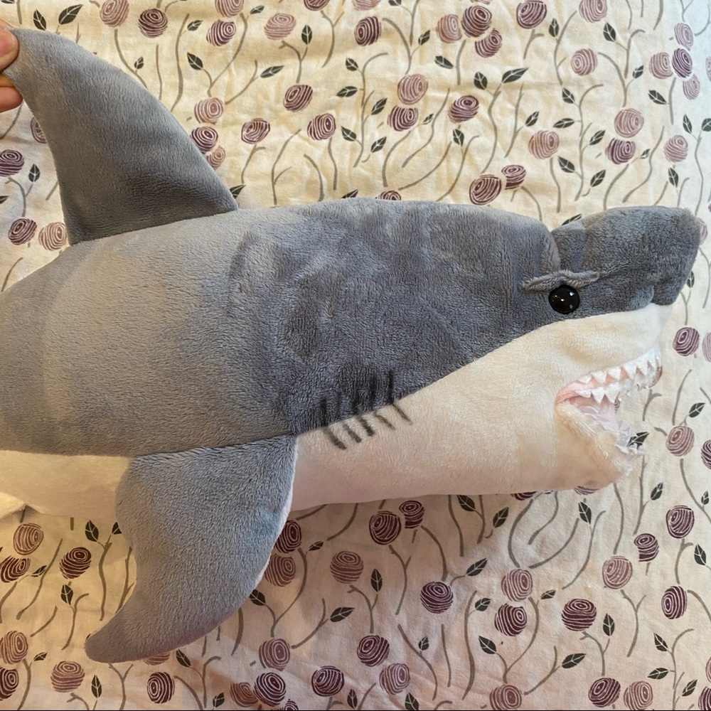 Discovery Shark Week Shark plushie